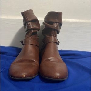 Brown Low-rise Boots